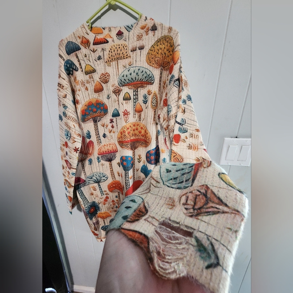 NIP Distressed Look Colorful Mushrooms Oversized Sweater - Picture 7 of 13